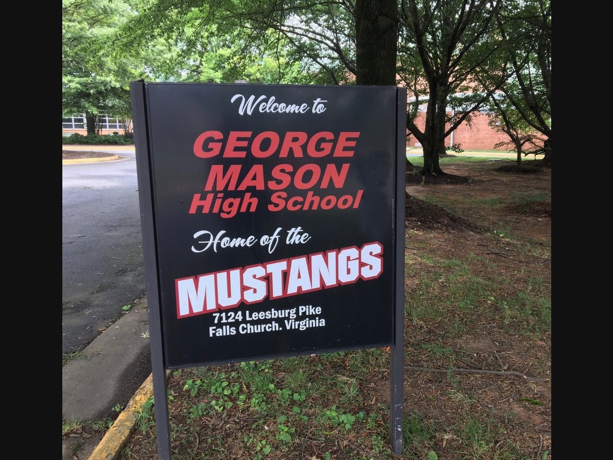 George Mason High School and Thomas Jefferson High School will be renamed after a Falls Church City School Board vote.