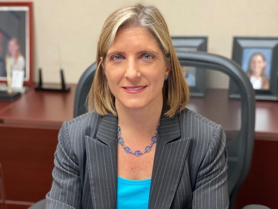 Michelle Crabtree became the new human resources director in the Town of Vienna.