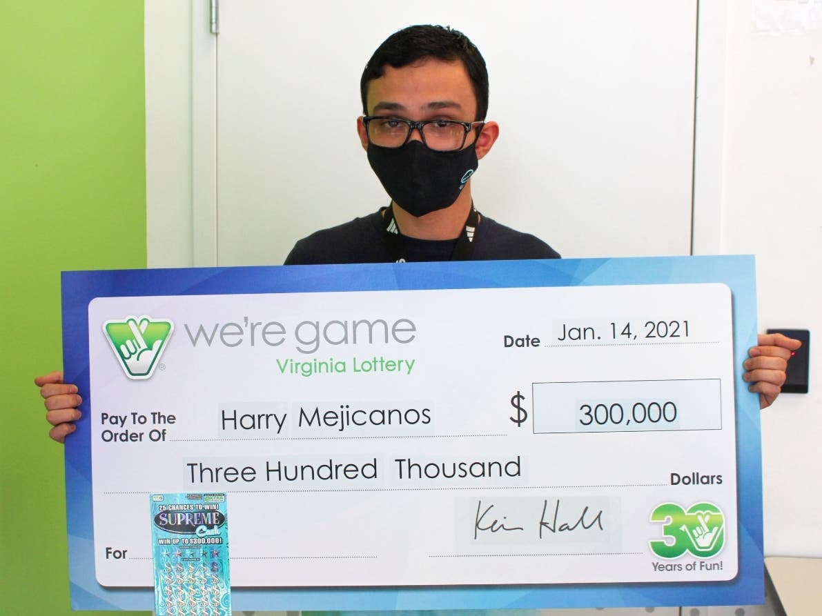 A Springfield man's Christmas gift became a $300,000 top lottery prize.