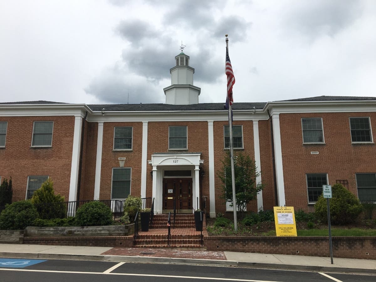 Vienna Town Council adopted a 2021-2022 budget with a real estate tax rate of 22.25 cents per $100 of assessed value.
