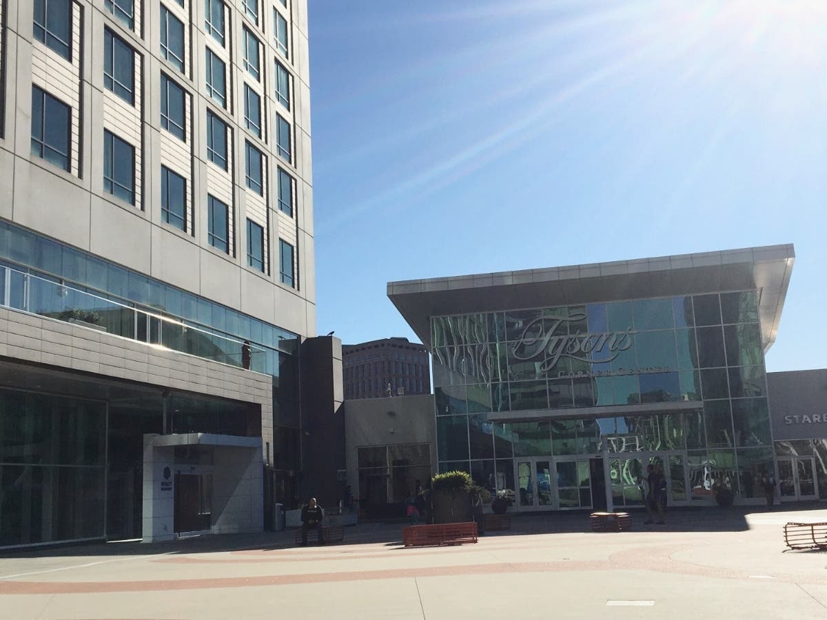 One business and two runners-up won the first-ever DreamStart competition with a prize package designed to jumpstart the emerging businesses at Tysons Corner Center.
