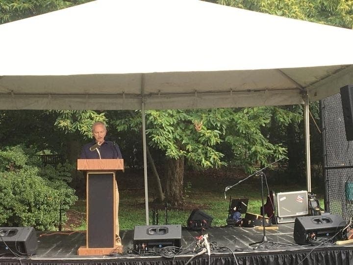 Steve Holl, a former Arlington deputy police chief who oversaw the incident command in response to the 9/11 Pentagon attack, spoke on the 20th anniversary of 9/11 at the Falls Church Festival. 