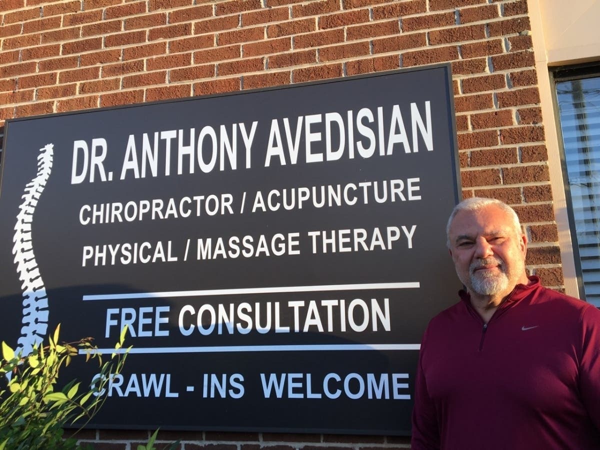 Dr. Anthony Avedisian, an Armenian-Lebanese immigrant, retired last week after spending his chiropractic career at his Vienna practice. 