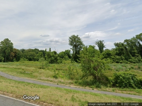 The National Landing Business Improvement District will support upcoming Mount Vernon Trail improvement events.