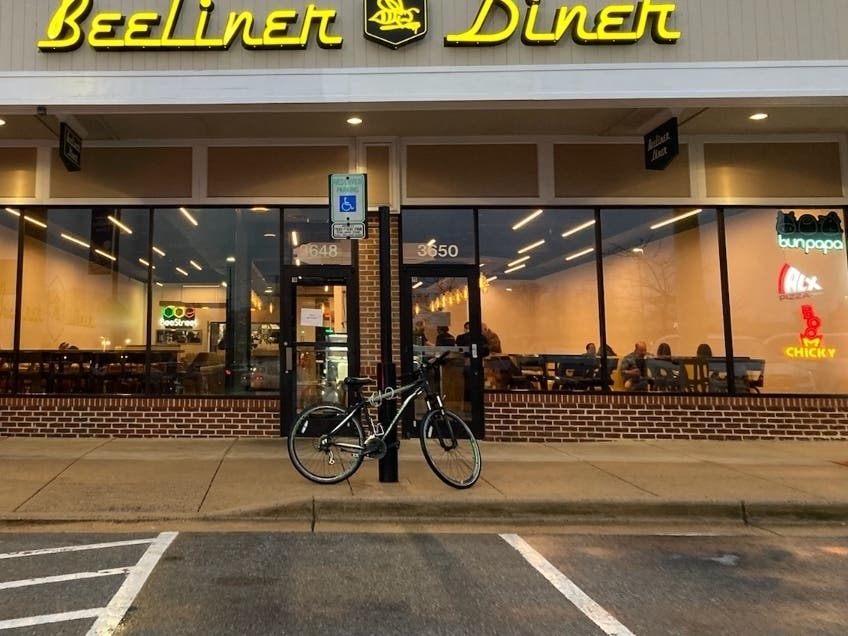 Bun Papa, a pop-up inside Beeliner Diner at Bread & Water Company, is nominated for a 2022 RAMMY award.