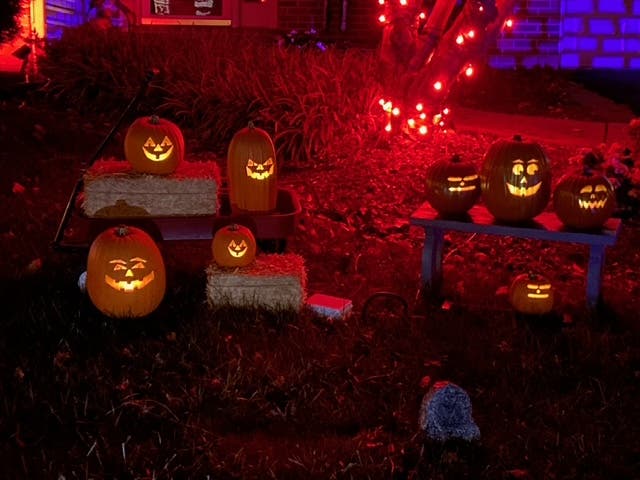Halloween Display Guide 2025: Check Out These Spooky Yards In Northern ...