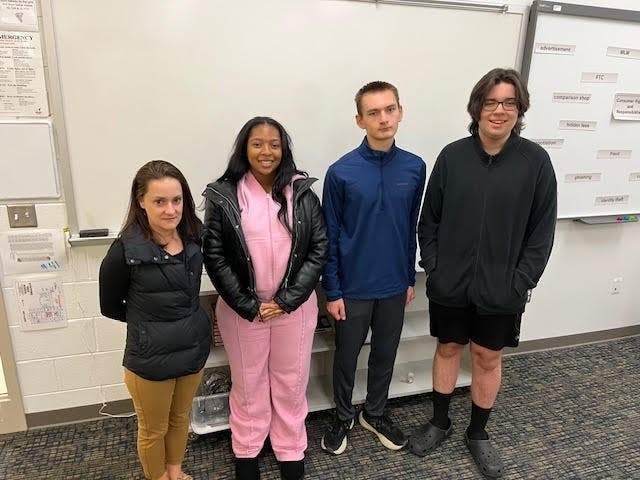 News small post card thumbnail