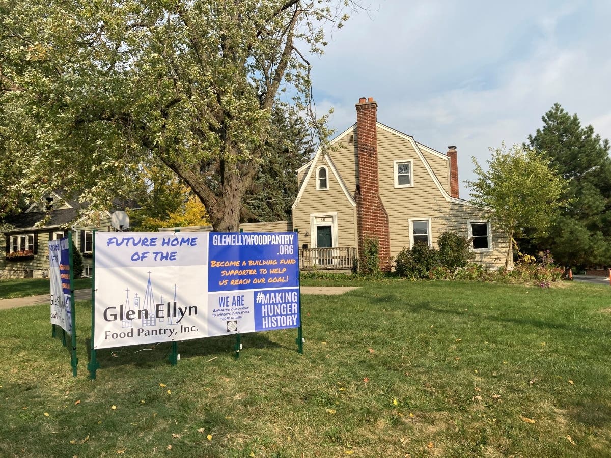 On Oct. 4, crews will start construction to transform a parsonage at Faith Lutheran Church into the future home of Glen Ellyn Food Pantry. 