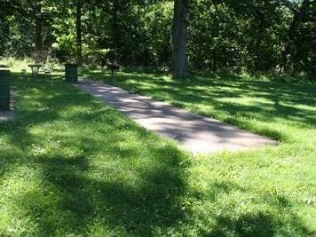 The pavilion will be built on the upper grove of Knoch Knolls Park and will give visitors a place to picnic as they admire nature. 