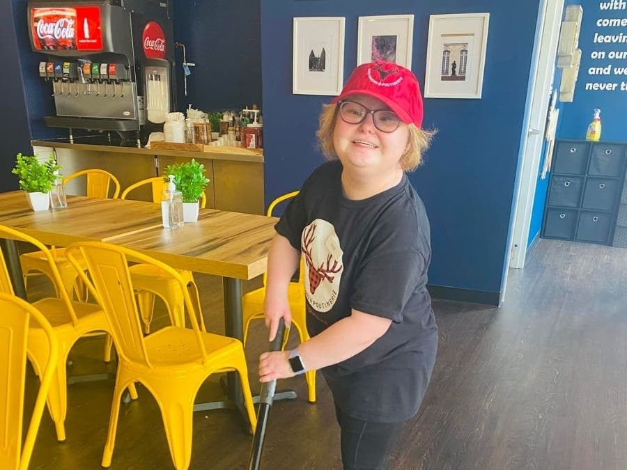 Paige is just one of the employees who is finding new opportunities at Chez Francois Poutinerie in Naperville. Read this and other good news stories in this week's roundup. 