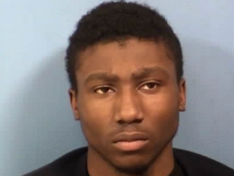 Daysean Washington-Davis, 22, was sentenced to 40 years in prison for hijacking a pregnant woman's car in 2019. 