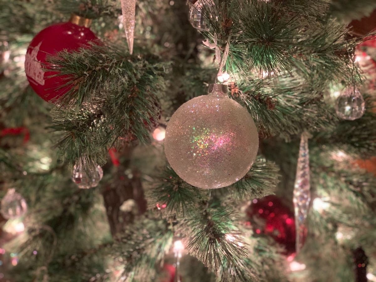 See how residents, churches, businesses and more can compete in the 2022 "Light Up Wheaton" contest for prizes. 