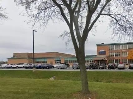 District 99 is holding an open house on June 14 as it seeks substitute teachers and other staff members for the 2023-24 school year. 