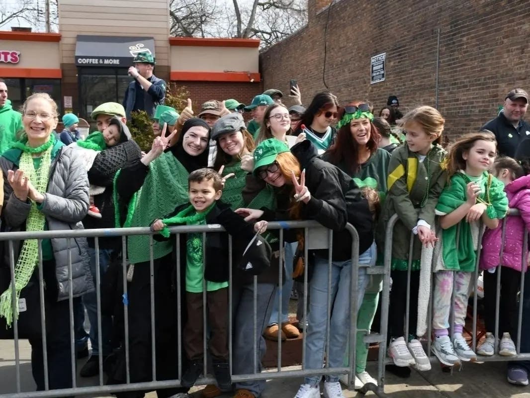 These pics of the 2026 South Side Irish Parade are among the moments we celebrate in this week's good news roundup. 