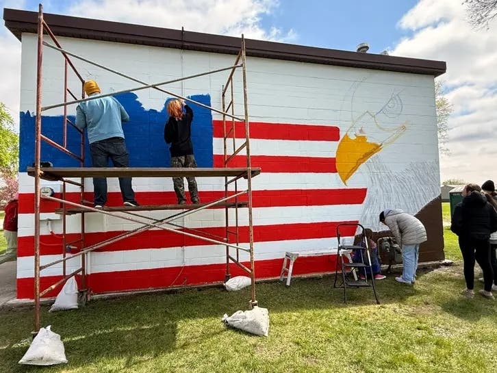 Minooka Village President Ric Offerman remarked: “This project both beautifies our downtown as well as honors our service members, both current and past."