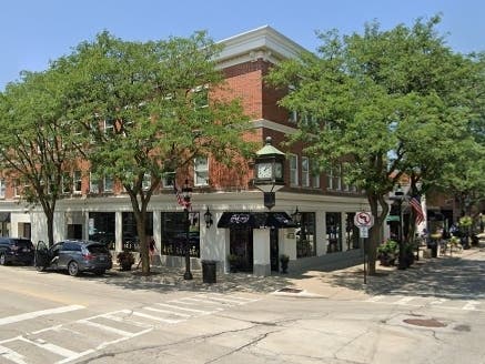 Downtown Glen Ellyn's 2026 Summer Sidewalk Sales kick off July 17.