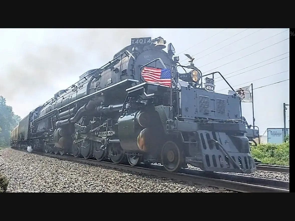Union Pacific’s Big Boy 4014 brought large crowds as it made its way back across the country. 