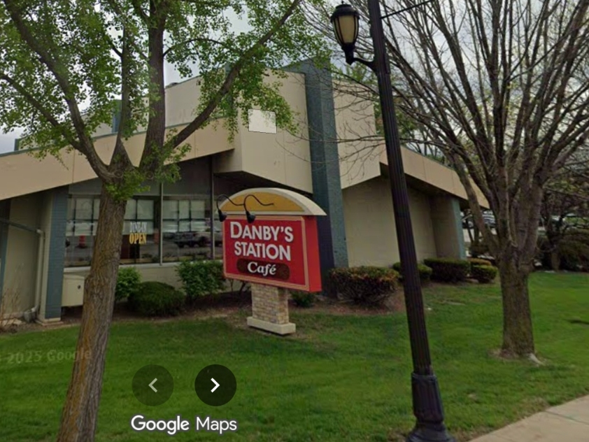 The building that housed the beloved diner on Roosevelt Road will be razed to make way for a Dutch Bros. Coffee.  