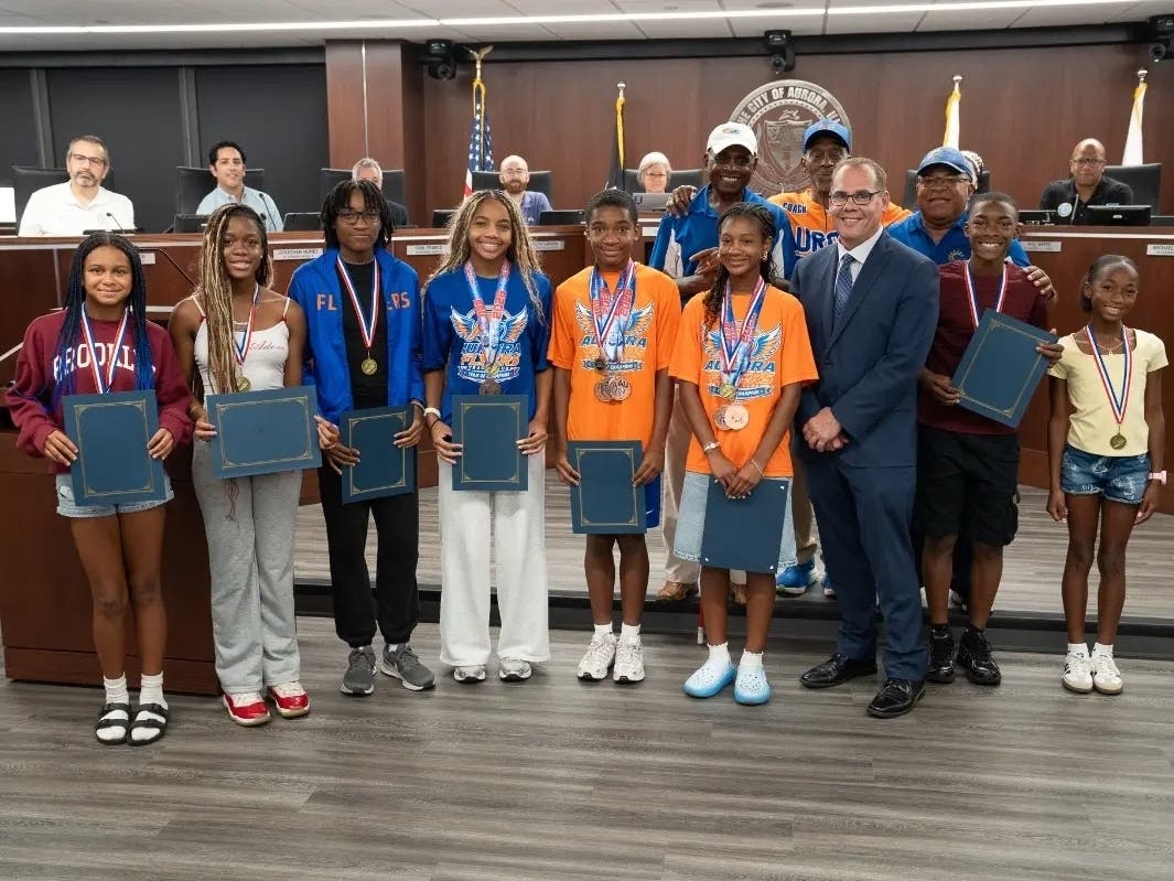 See which stories lifted our spirits in this week's roundup of good news articles from Illinois Patch. 