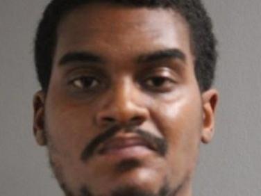 Darreon Plummer, 33, of the 500 block of West Pershing Avenue, is accused of fatally shooting Da'J Flowers in Chicago on Feb. 5. 