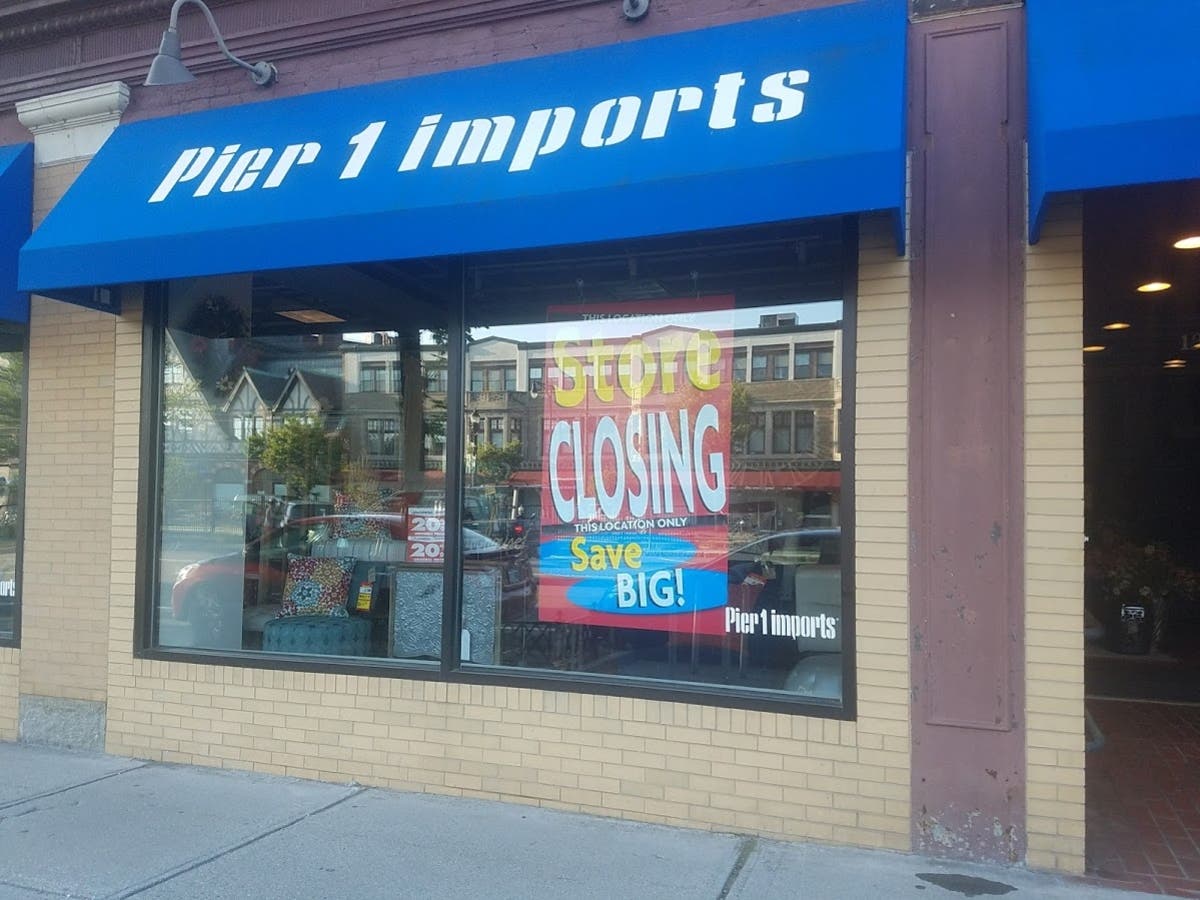 https://patch.com/img/cdn20/users/22926785/20170720/014220/styles/raw/public/processed_images/pier1closing-1500572322-718.jpg