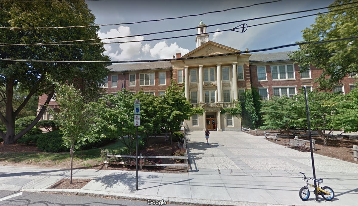 Brookline's Lawrence School To Get A New Temporary Principal