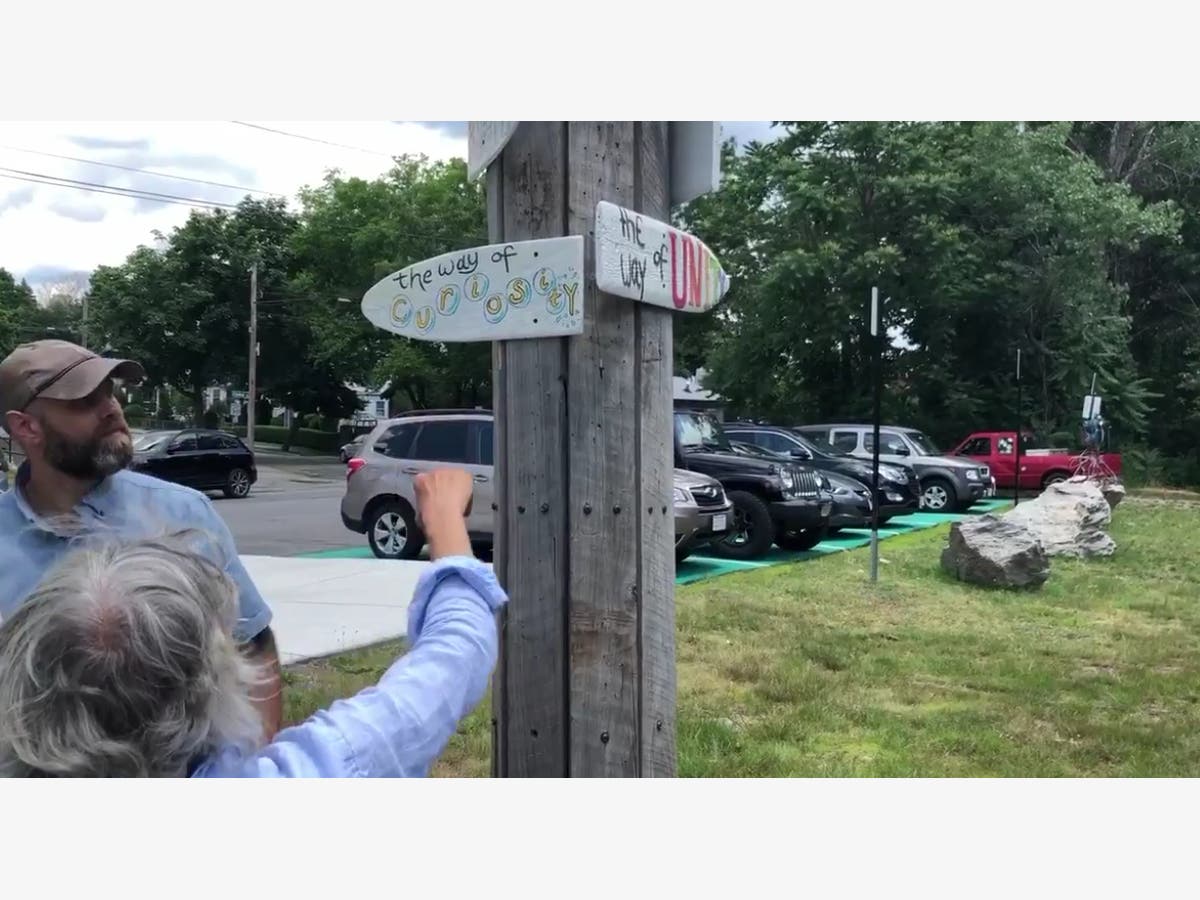 News small post card thumbnail