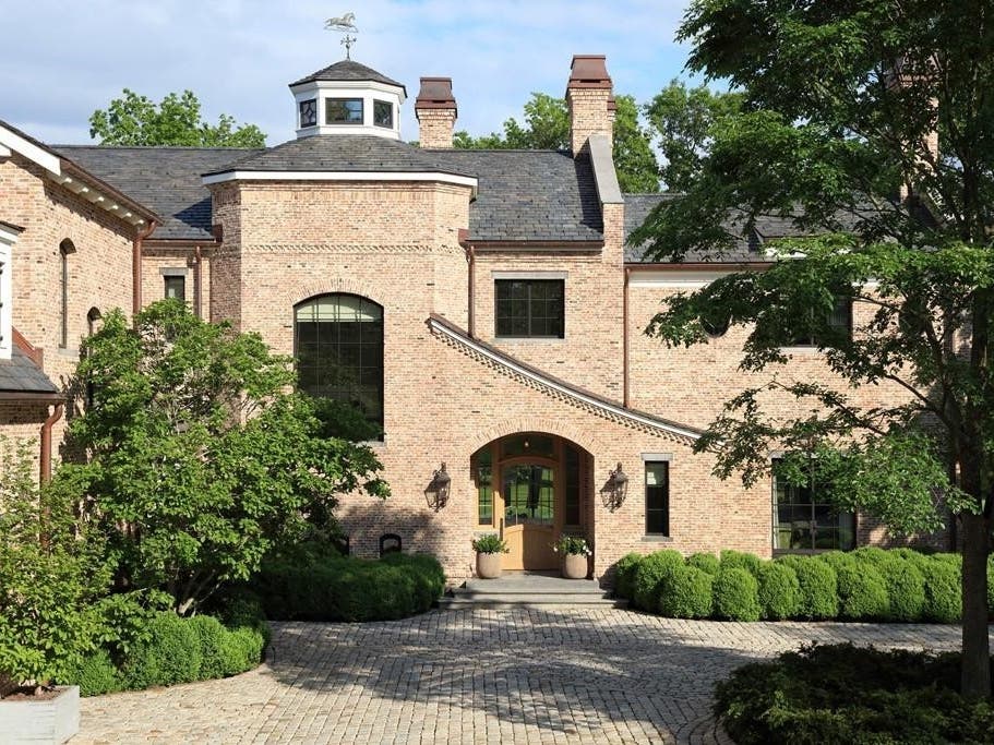Tom Brady Selling Brookline Home For 39 5m Brookline Ma Patch
