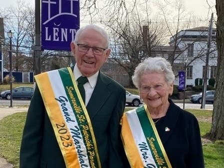 Grand Marshal Ed and Jennie Murphy of Belle Mead