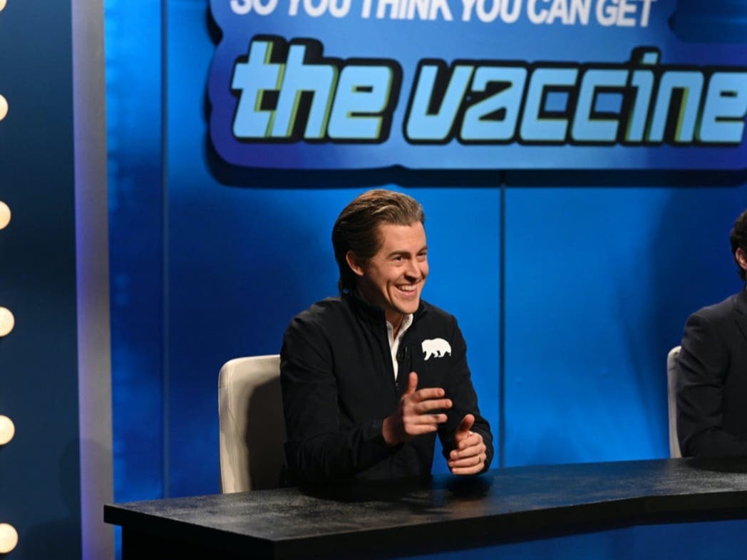  Dr. Anthony Fauci, played by Kate McKinnon describes Newsom, played by Alex Moffatt, as being “hated by every single person in California except for those 10 people he had dinner with in Napa that one time.” 