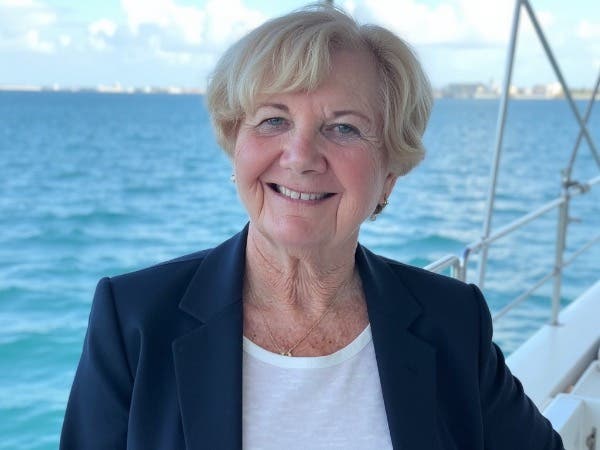 Charlotte Tomic Real Estate Associate