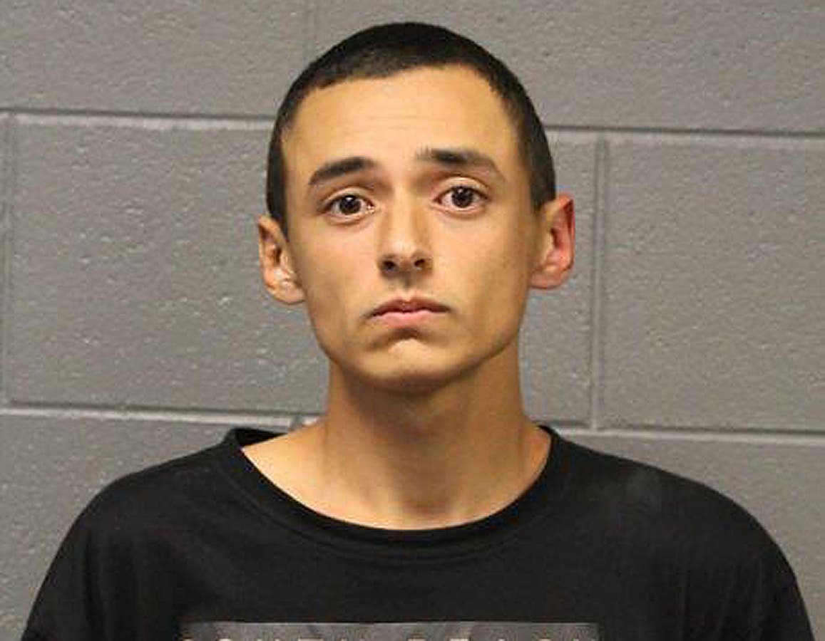 Man With Loaded Gun, Body Armor Arrested At Union Station | Chicago, IL ...