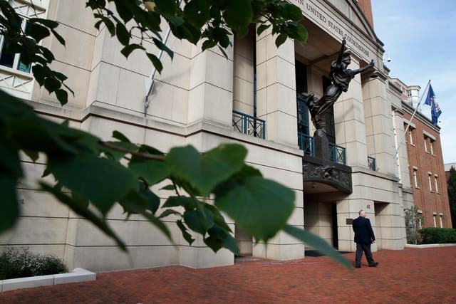Manafort Trial: Jury Ends First Day Of Deliberations | White House, US ...