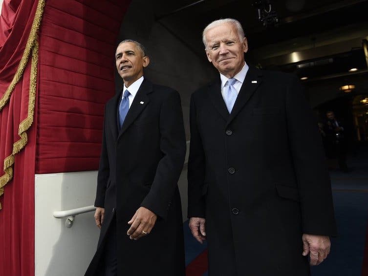 President Barack Obama and Vice President Joe Biden arrive for the Presidential Inauguration of Donald Trump at the U.S. Capitol in Washington.