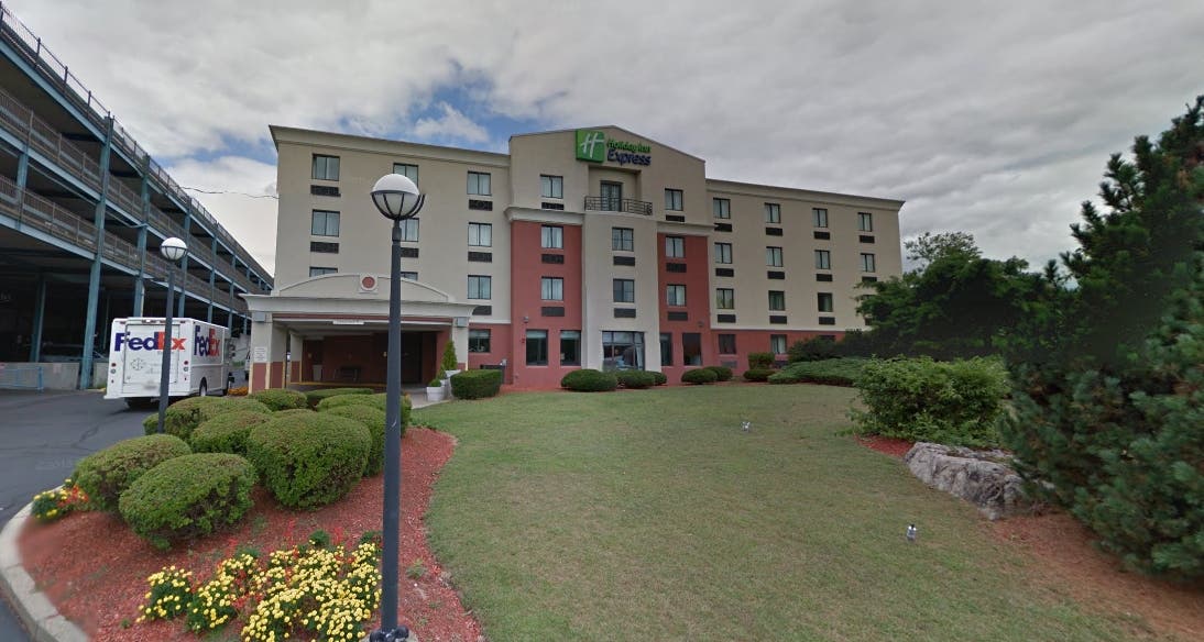 A Holiday Inn Express in Saugus was reportedly evacuated Sunday morning after a carbon monoxide scare.