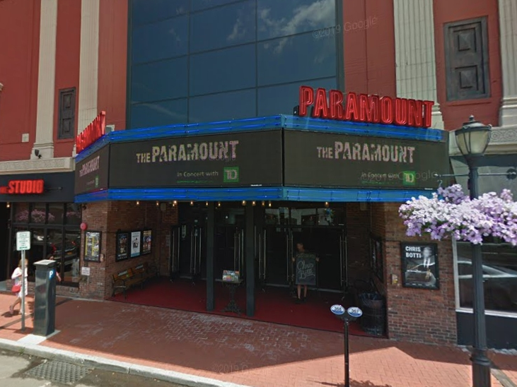 Polly Mosendz, a reporter for Bloomberg Businessweek, says she was kicked out of Dolan's show at The Paramount theater in Huntington.