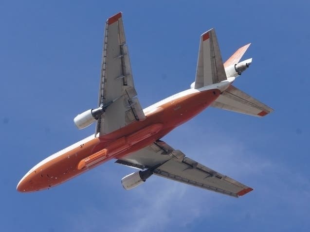 Pilots flying into JFK are reporting eye injuries as the FBI seeks someone in the Roslyn area who has been pointing lasers at planes.