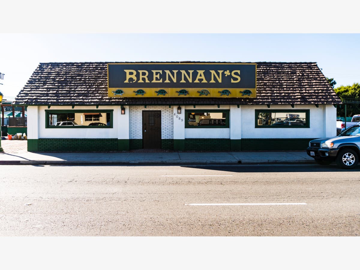 https://patch.com/img/cdn20/users/22942913/20171215/020013/styles/raw/public/processed_images/brennans-1513364399-9780.jpg