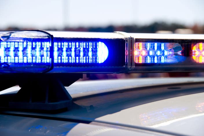 Indianapolis Police Woman Tried To Steal Threw Poop In Escape