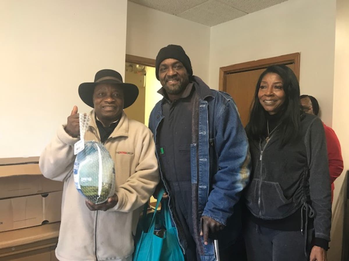 Boa Construction donated several Thanksgiving turkeys in Joiiet.