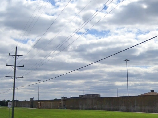 One prison inmate has died from coronavirus and several more prisoners from Stateville Correctional Center are now being hospitalized.
