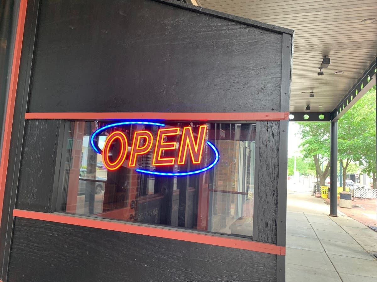Juliet's New Owner Plans To Open Cigar Bar As Next Venture - Vimarsana News