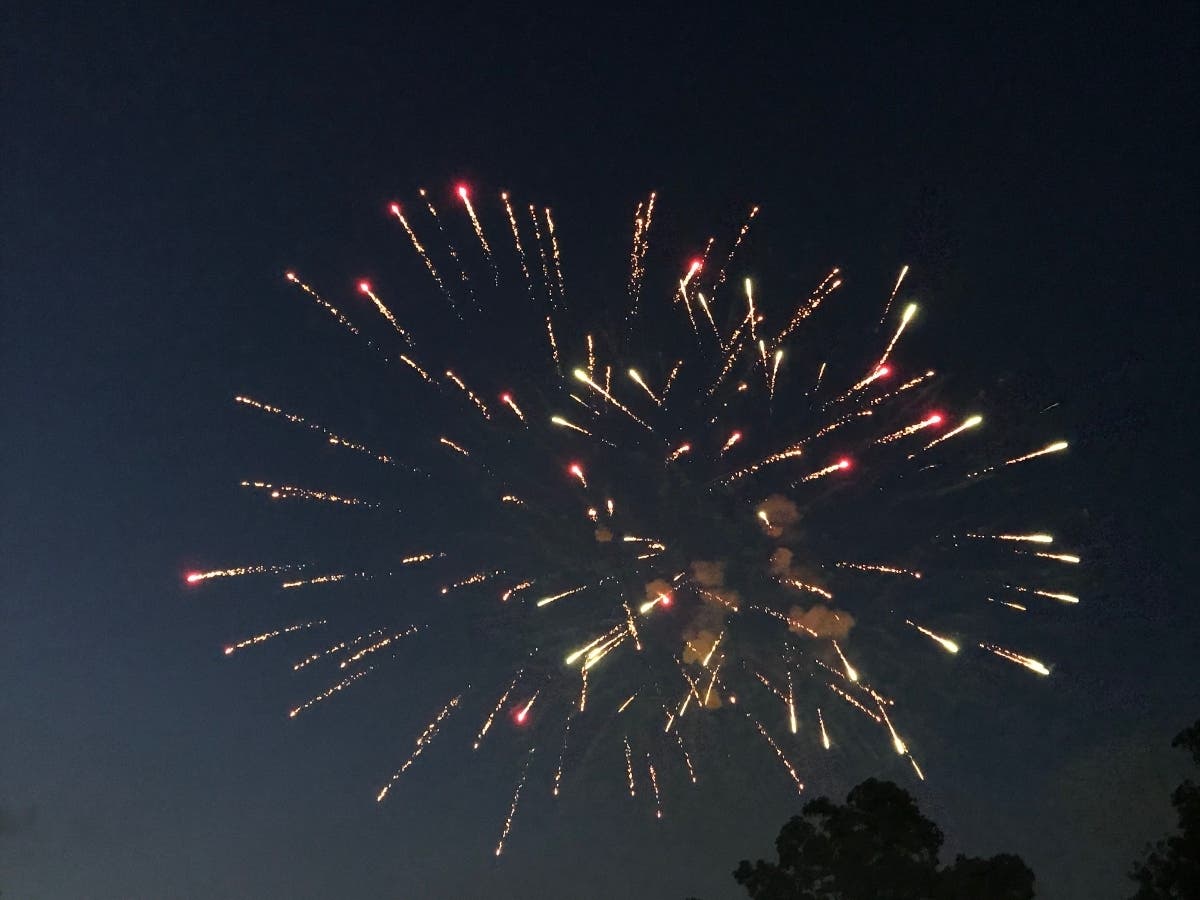 Minooka does not have an annual community fireworks show for July 4th, but the Channahon Park District puts on a show at Community Park along McClintock Road. 