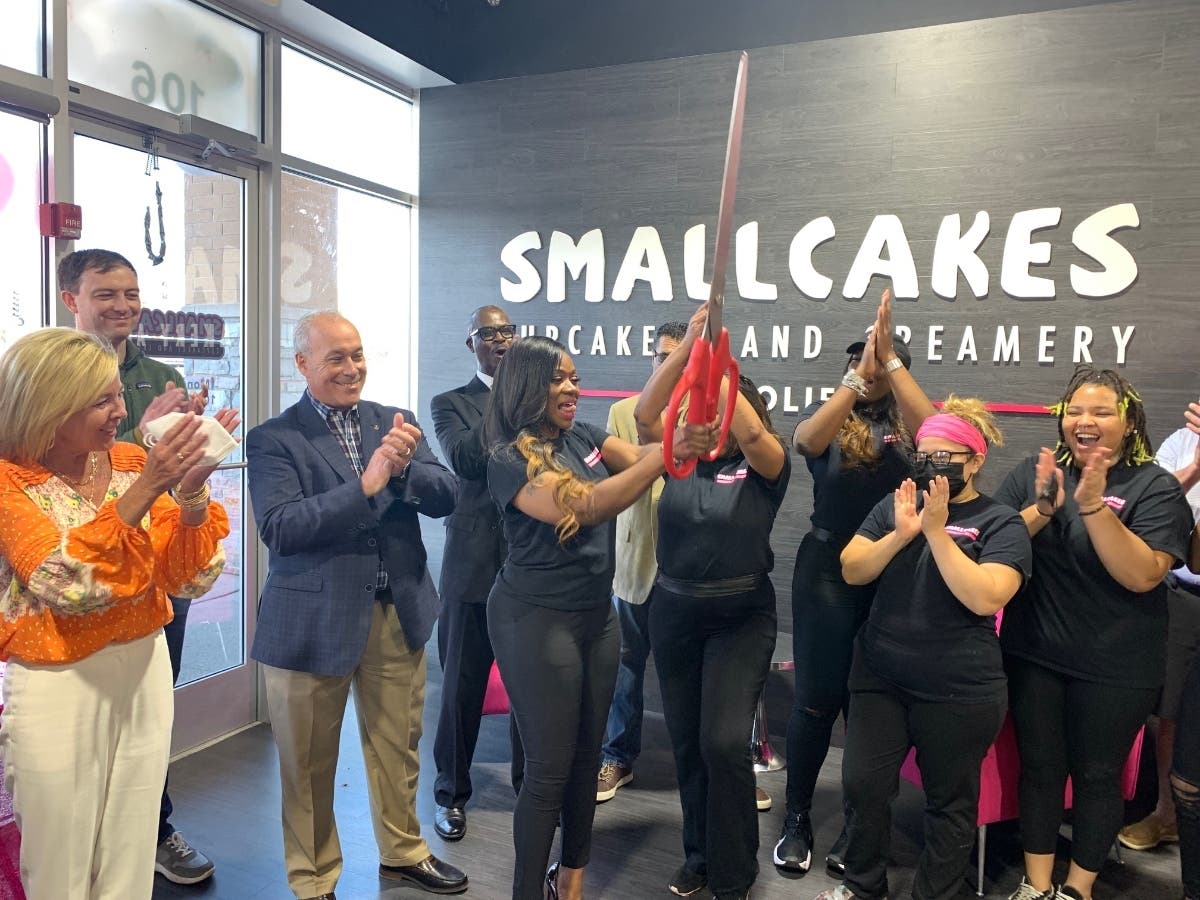 Joliet's Chamber welcomed Smallcakes into Joliet at Friday's ribbon-cutting. The city's first Smallcakes is at 2410 West Jefferson St. Unit 106. 