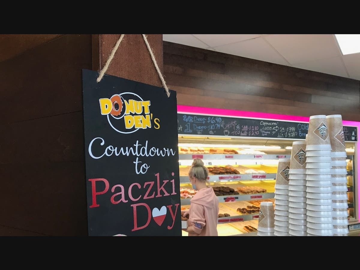 Joliet's Donut Den is open from 4 a.m. to 4 p.m. on Paczki Day, which is Tuesday, March 1. 