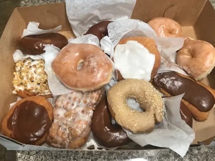 Steve's Bakery was in Shorewood along Route 59 in the strip mall near Holy Family Catholic Church. Now, it's closed. 