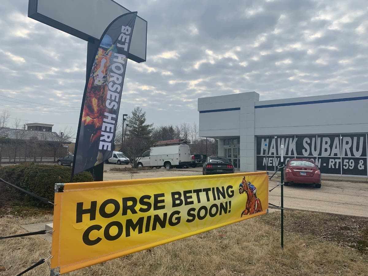 'Best Bourbon Bar In Joliet' Opens In May, 100 TVs Hawthorne Joliet