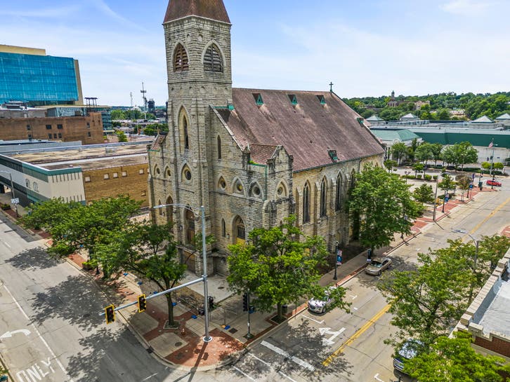 You Can Buy An Old Catholic Church In Joliet It's For Sale Joliet