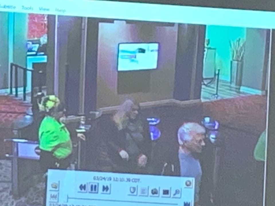 Sam Burgarino and his girlfriend of nine years, Denise Dixon, drove from their Milwaukee suburb to Joliet to spend a three-day weekend together at the Harrah's Casino in 2019.