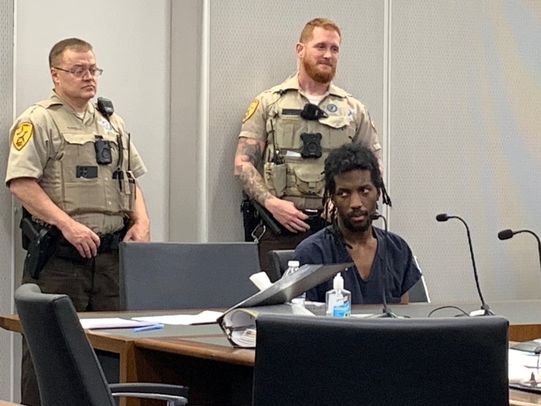 For several years, Robert Watson has had delusional beliefs that people are out to poison his food and his water, according to psychiatrist Dr. Monica Argumedo. 